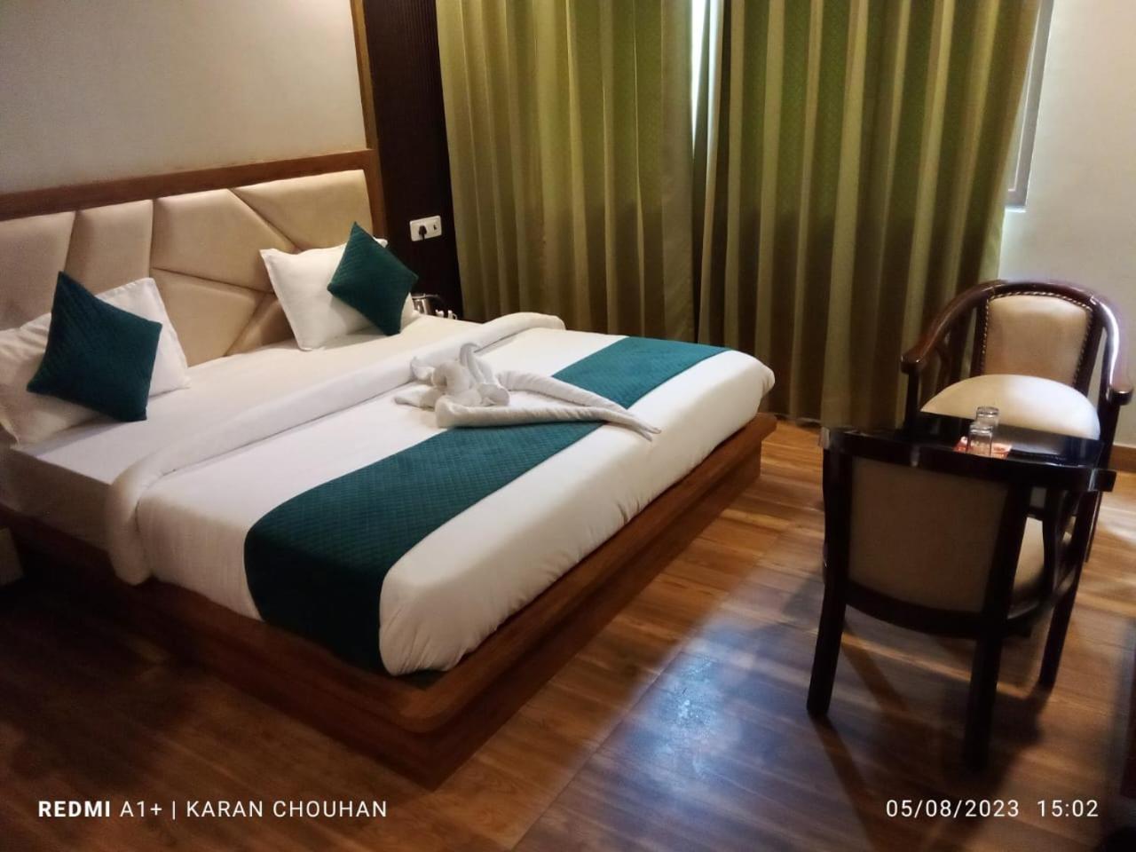 Hotel Hostel Vimal Ganga Rishīkesh المظهر الخارجي الصورة