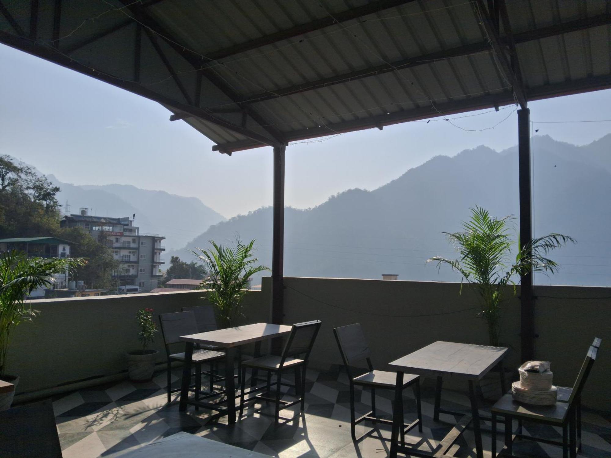 Hotel Hostel Vimal Ganga Rishīkesh المظهر الخارجي الصورة