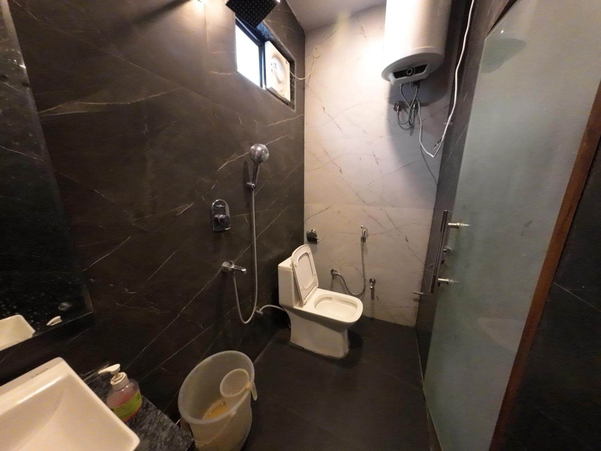 Hotel Hostel Vimal Ganga Rishīkesh المظهر الخارجي الصورة