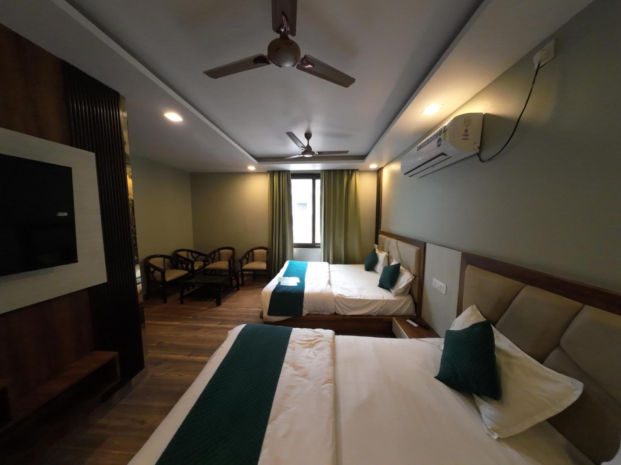 Hotel Hostel Vimal Ganga Rishīkesh المظهر الخارجي الصورة