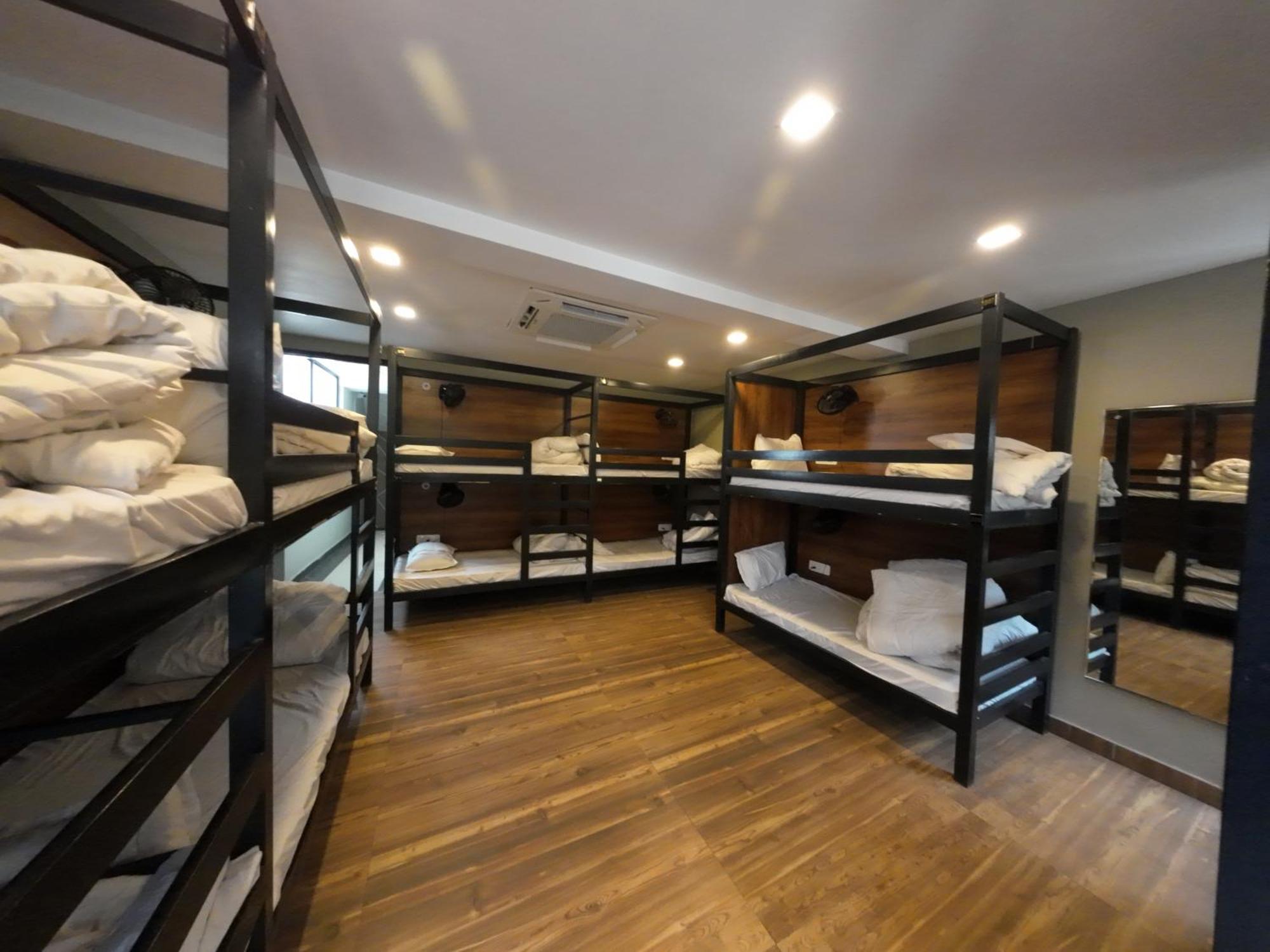 Hotel Hostel Vimal Ganga Rishīkesh المظهر الخارجي الصورة