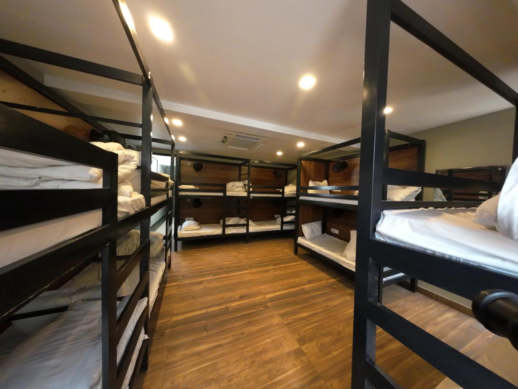 Hotel Hostel Vimal Ganga Rishīkesh المظهر الخارجي الصورة